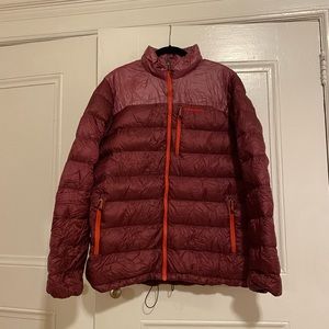 Patagonia Women’s XL dark red puffer jacket